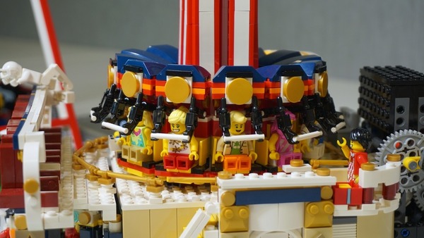 巴打創作 LEGO 遊樂場系列 跳樓機海盜船睇得又玩得