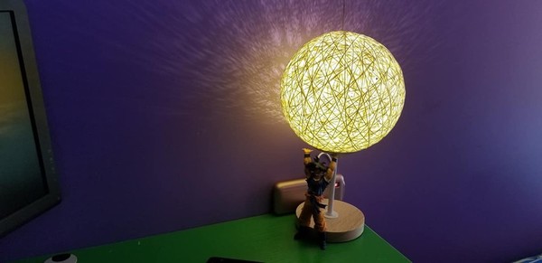 龍珠悟空 figure 新玩法！借室內燈飾出龜波氣功元氣彈