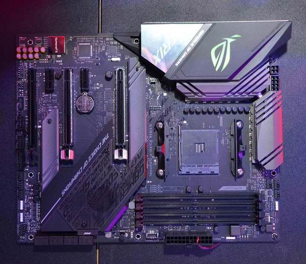 【Computex 2019】PCI-E 4.0 世代來臨！ASUS AMD X570 主板產品速報