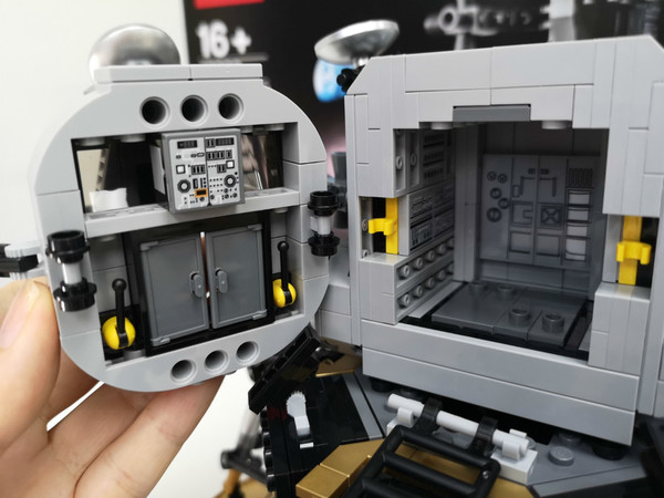 LEGO 10266 NASA Apollo 11 Lunar Lander 開箱玩！阿波羅 11 號載人登月艙