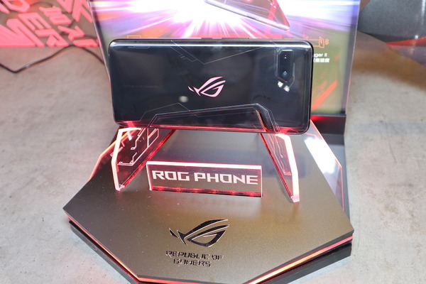 ASUS ROG Phone II 五大賣點懶人包 新一代電競手機登場