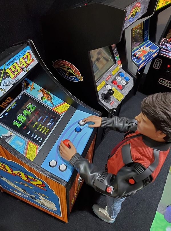 【暴露年齡系列】高中課本發現經典遊戲密技資料  網民：不看就知道是 XXXX！