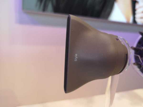 Philips SenseIQ 智能護髮電風筒登場 設全新頭皮按摩風嘴