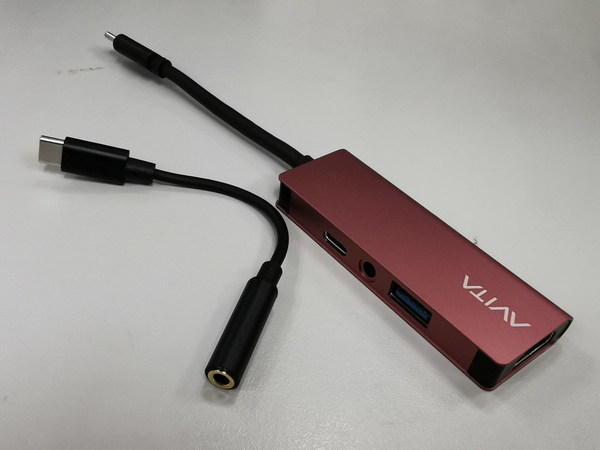 哥德式建築設計 Avita Admiror    輕薄藝術潮作！