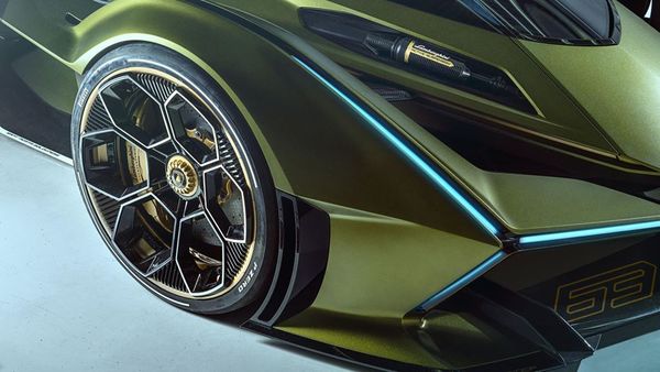 【e＋車路事】林寶堅尼 Lambo V12 Vision GT 明年「上市」？概念超跑 Gran Turismo Sport 有得揸