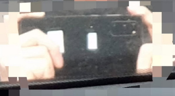 Samsung Galaxy S11 2 月 18 日美國現身？測試樣機意外曝光