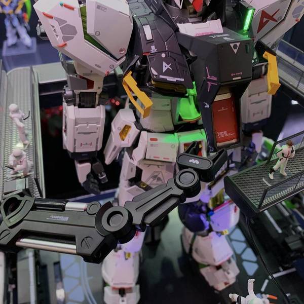 最貴Nu高達完成品 解體匠機Nu高達【開箱】