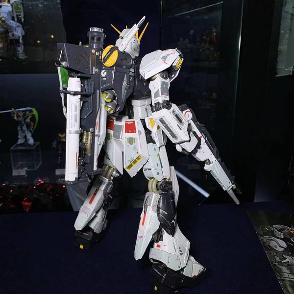 最貴Nu高達完成品 解體匠機Nu高達【開箱】