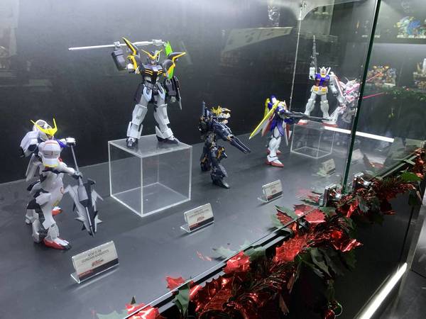 最貴Nu高達完成品 解體匠機Nu高達【開箱】