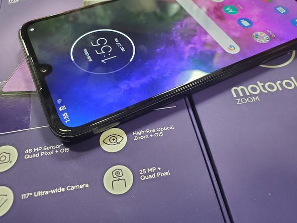 Moto One Zoom 水貨火速到港