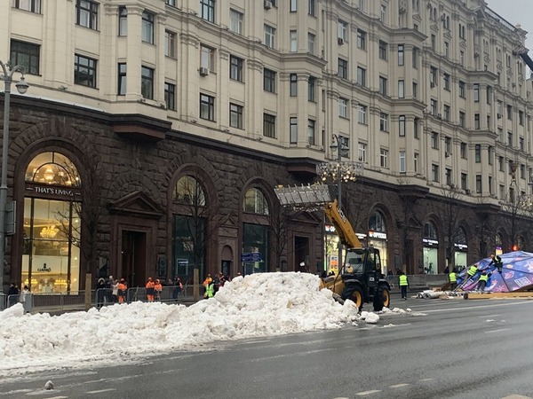 俄羅斯最熱冬季  用人造雪增節日氣氛