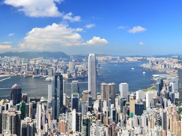 2020 年香港成全球最貴城市！連結婚擺酒都貴過人？