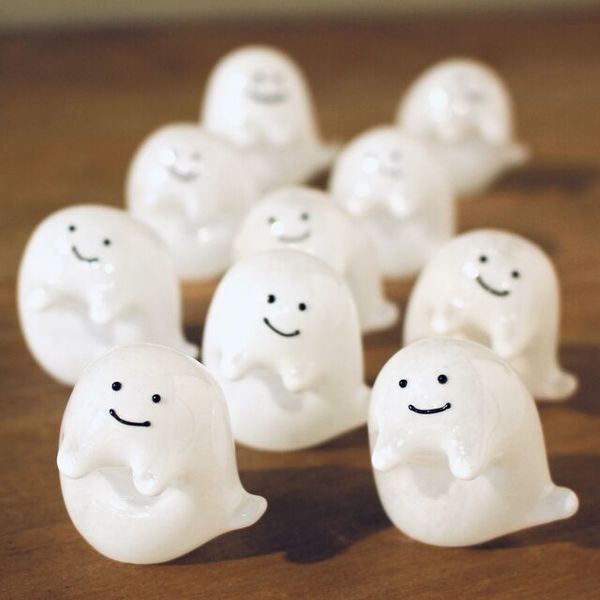 日本瘋傳「鬼魂」筷子座！樣子搞笑一物二用當擺設都得