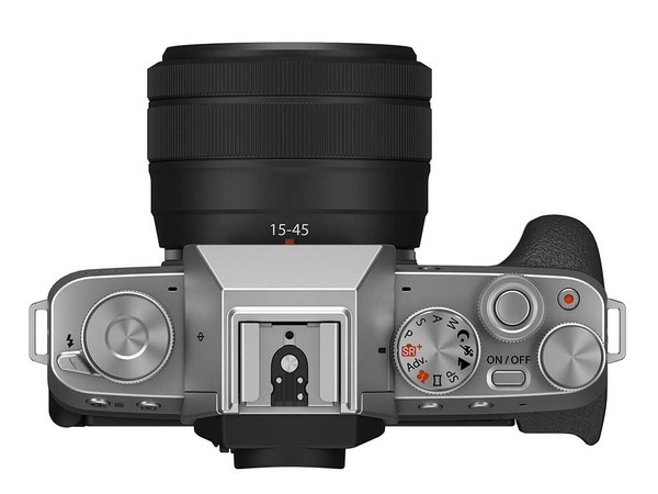 Fujifilm X-T200    平價輕便入門無反相機
