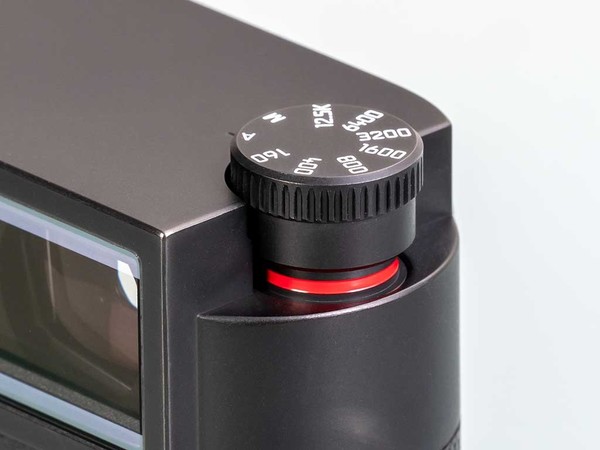 【上手試】Leica M10 Monochrom    天價黑白專用相機