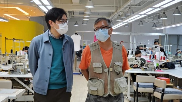 【議員直擊廠房】化學教父 K KWONG 研製可替換口罩  濾芯售價可低至 ＄2
