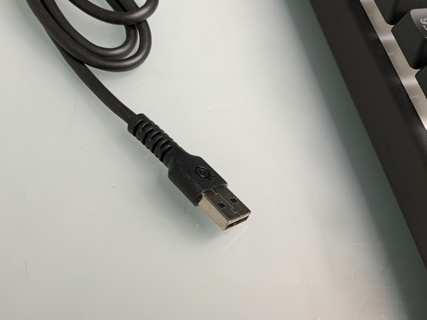 IP32防水靜音 Apex 3【開箱】