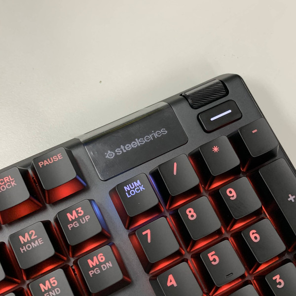 混合青軸設計 Apex 5【開箱】