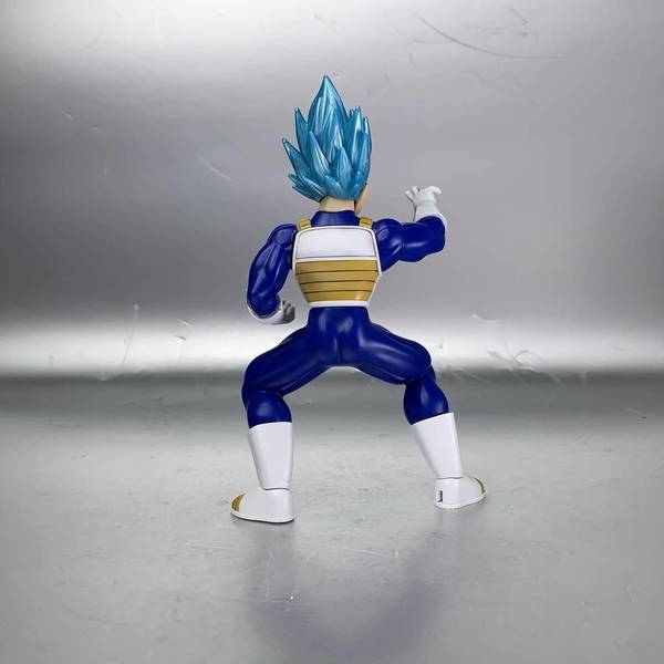 EG龍珠模型人偶 超藍悟空‧比達【素組】
