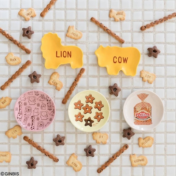 童年零食「愉快動物餅」竟出一番賞！超大軟綿綿動物餅抱枕極吸引