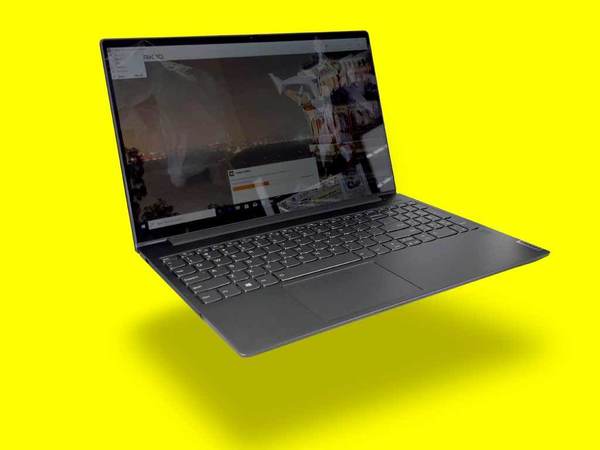 Acer、Lenovo 內容創作筆電    機身輕巧定高效能好？