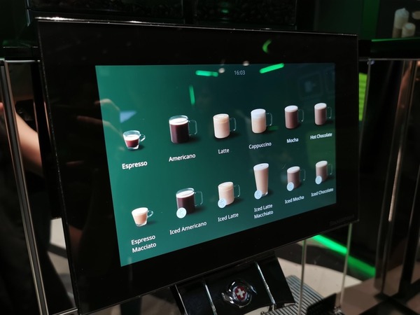 Starbucks 自動販賣機登陸泰國！3 款咖啡糖漿任選口味自己調