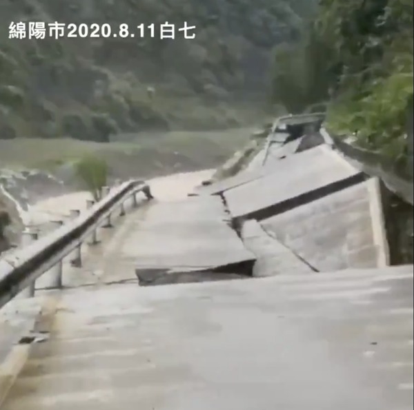【三峽大壩】四川暴雨連綿 6 人死  洪水奔三峽抗洪能力再受考驗