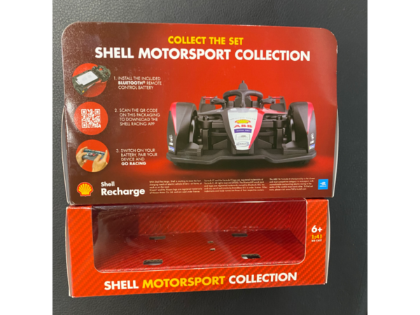 【開箱試玩】SHELL 油站入油換購藍牙遙控賽車 一套 7 款可連接手機操控