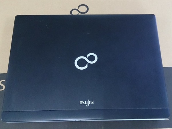 $280 買 Fujitsu LifeBook!實用定電子垃圾!?