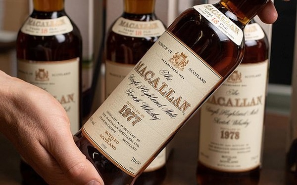 出生後每年一支威士忌作生日禮物 18 年後兒子賣酒可買樓自立