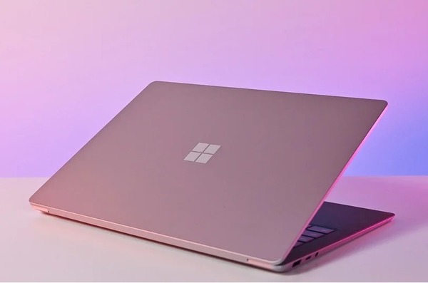 Microsoft 計劃推平價 Surface！Core i5 版平近一半！