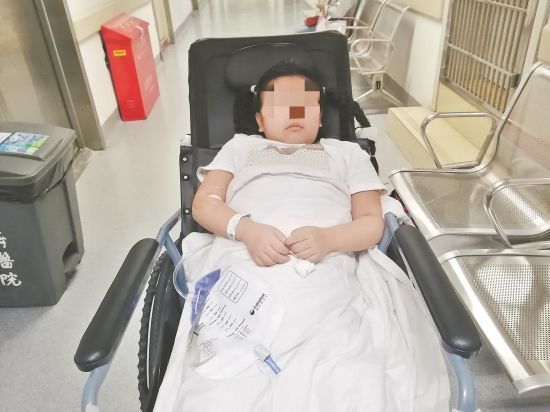 8 歲女學跳舞做拱橋跌傷後導師迫令練習  終致胸椎脊髓損傷下半身癱瘓