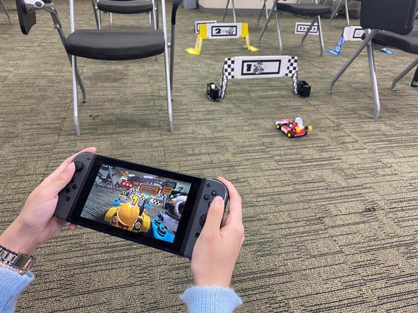 【開箱】Mario Kart Live 大玩 AR 鬥車！蝸居速變虛擬瑪利歐賽道