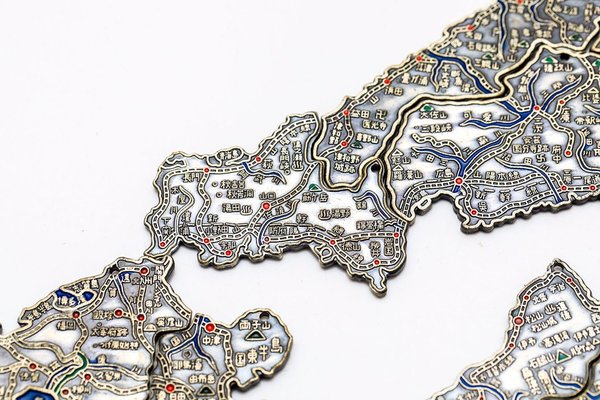 日網民成功集齊一套地圖鎖匙扣  可「還原」日本地形