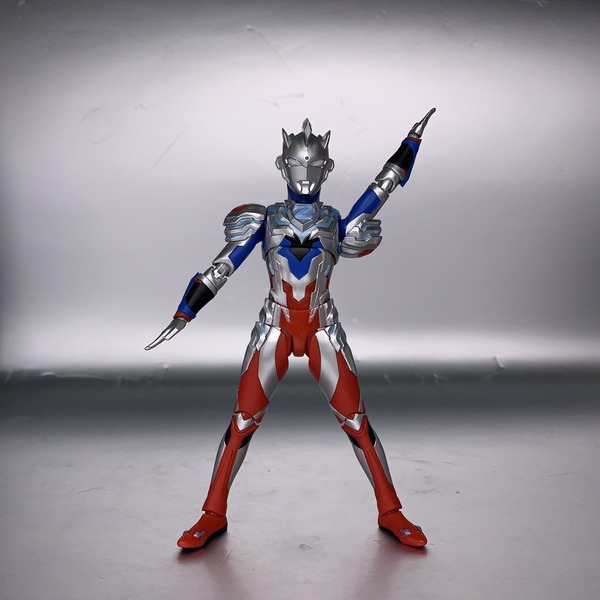 SHFiguarts超人Z Ultraman Z Alpha Edge【開箱】