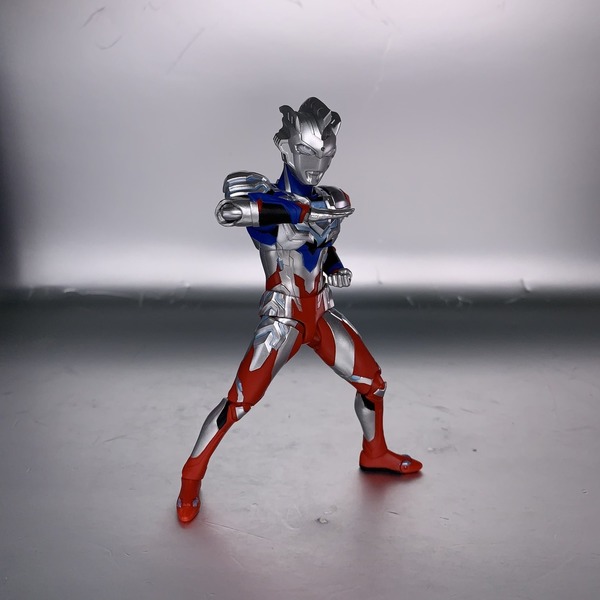 SHFiguarts超人Z Ultraman Z Alpha Edge【開箱】