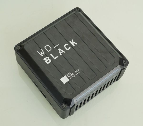 WD BLACK D50 NVMe SSD 電競 Dock 實測！極速儲存‧功能擴展！