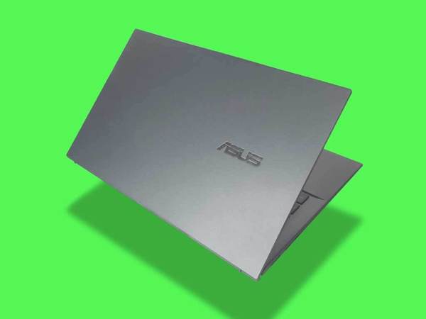 ASUS、Lenovo 羽量級超便攜        Core 11 代目輕薄機