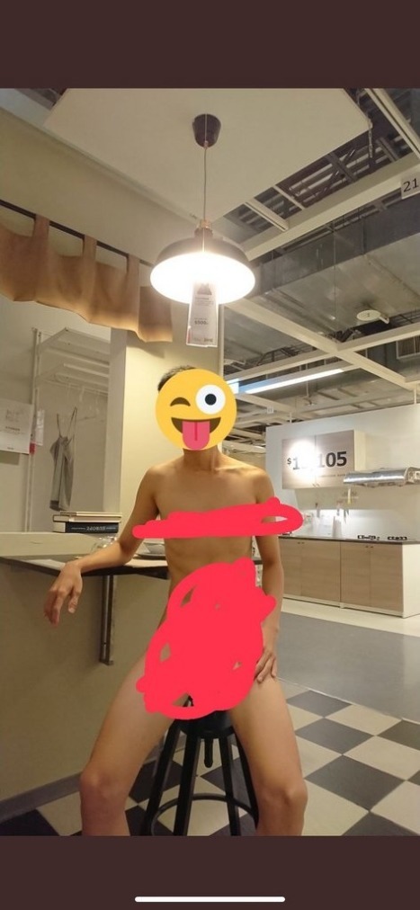 台男 IKEA 内拍裸照  全裸坐梳化遭網民批噁心
