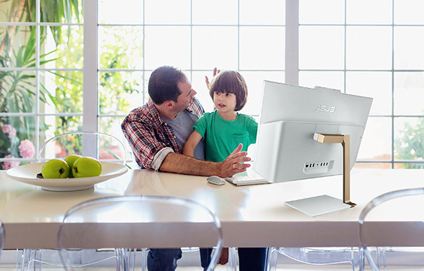 Why not both? 全新ASUS Zen AiO 24極簡美力X極致効能