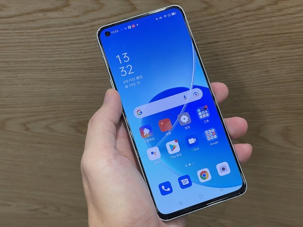 【光斑人像濾鏡】 OPPO Reno6 港行登場！型號規格與水貨有別 拍攝能力初試