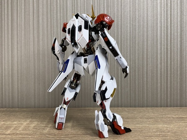 【宅玩意】Metal Robot魂高達巴巴托司狼式開箱