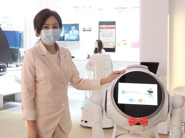 【資訊科技博覧】更方便快捷! 自動泊位停車場最快 11 月啟用