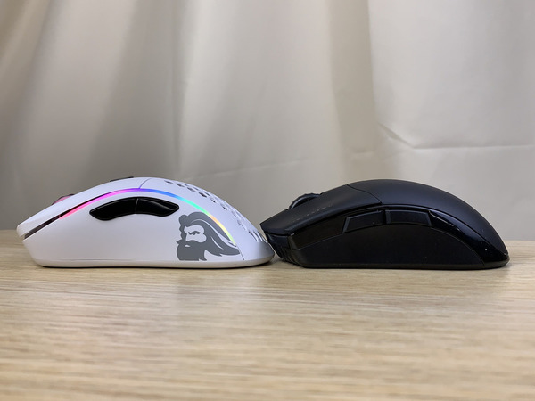 【打機裝備】Sabre RGB Pro‧Model D 護手無線遊戲鼠