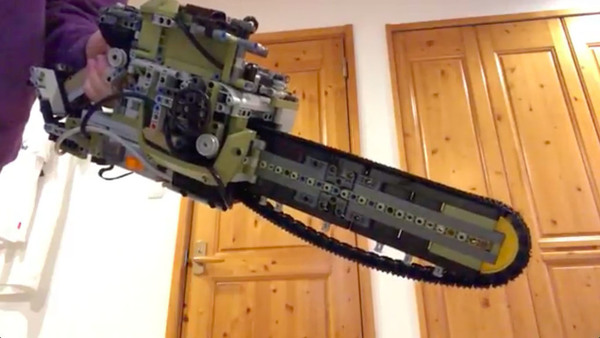 LEGO 乜都砌得到？ 日本網民砌出樂高電鋸模型