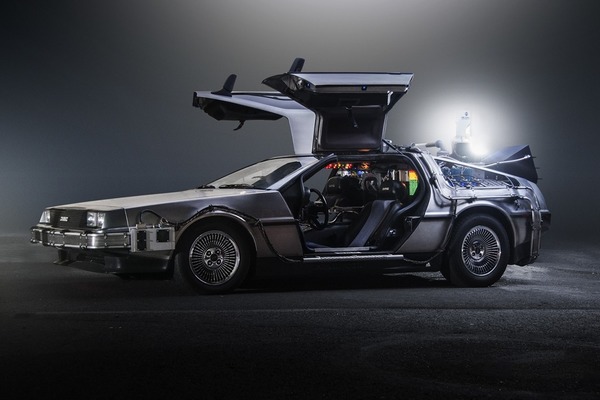 《回到未來》DeLorean DMC 將變電動車復活推出