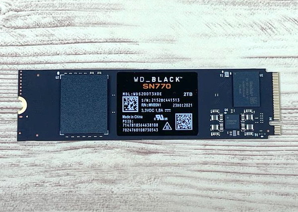 【實測】WD_BLACK SN770 2TB！平玩高速 PCIe 4.0 SSD！