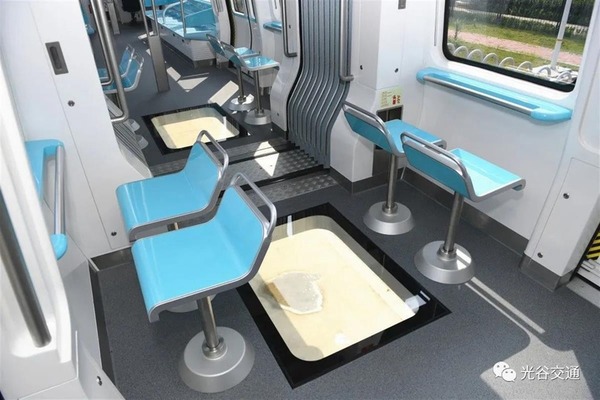 中國首列商用「懸掛式」空軌列車完工 全自動駕駛將在武漢通行