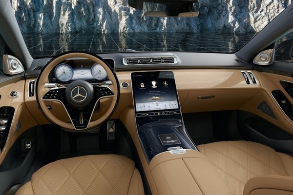 Mercedes-Benz 支援 Apple Music 空間音訊！揸車都有沉浸式音效