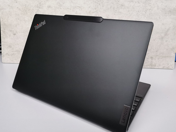 【實測】Lenovo ThinkPad Z13  抵港 換上全新外觀兼備環保元素